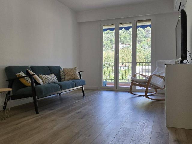 LOCATION MEUBLEE A L ANNEE