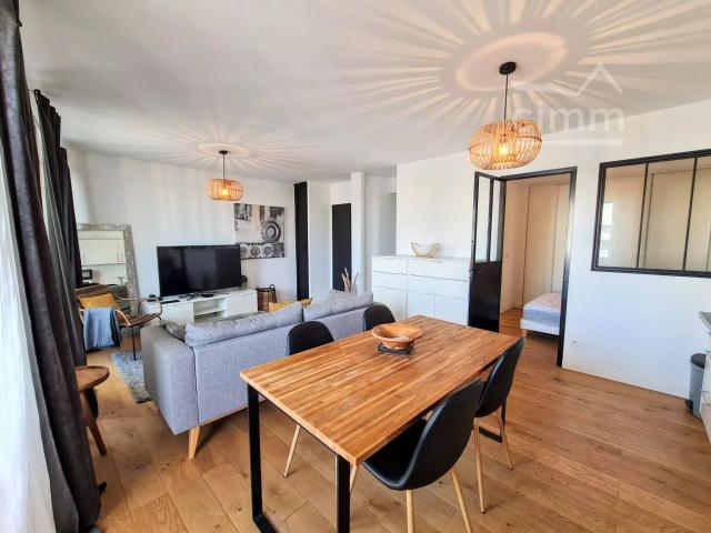 LOCATION MEUBLEE A L'ANNEE CANET EN ROUSSILON 66140 APPARTEMENT 2 PIECES 3EME ETAGE AVEC ASCENSEUR PYRENEES ORIENTALES REGION OCCITANIE