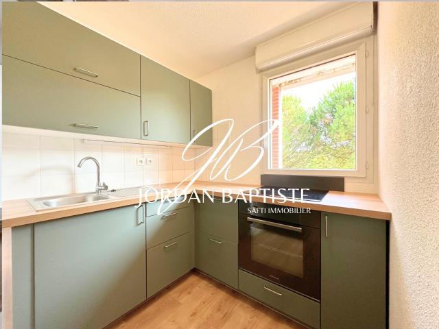Location Meublée à Montauban  42 m² dans Résidence de Standing