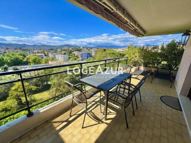 LOCATION MEUBLEE ANTIBES APPARTEMENT 2 CHAMBRES