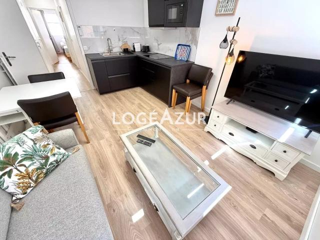 LOCATION MEUBLÉE APPARTEMENT ANTIBES CENTRE VILLE 2 CHAMBRES