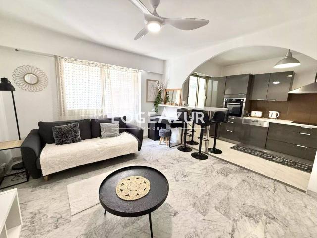 LOCATION MEUBLÉE APPARTEMENT JUAN LES PINS 1 CHAMBRE PARKIN