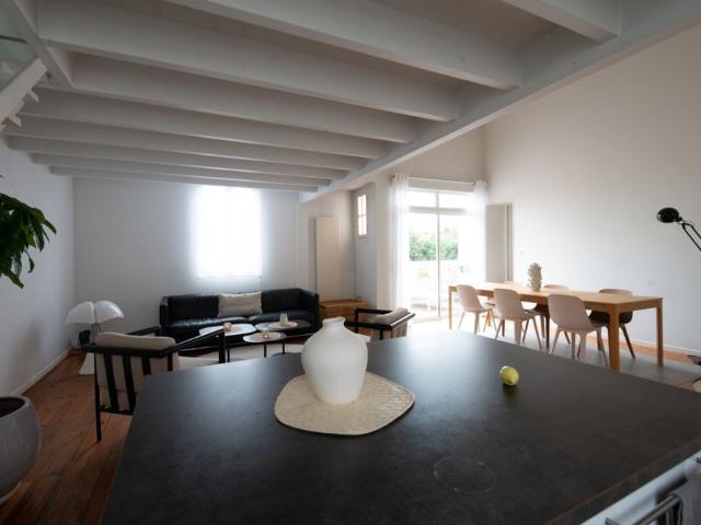 LOCATION MEUBLÉE ARCHITECTURE ART DÉCO 1930 Maison rénovée avec jardin