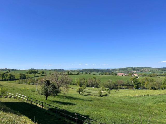 Location meublée Pavillon Sainte Agathe 42470 80 m2 [Château de l’Aubepin] Pleine Campagne Vue exceptionnelle