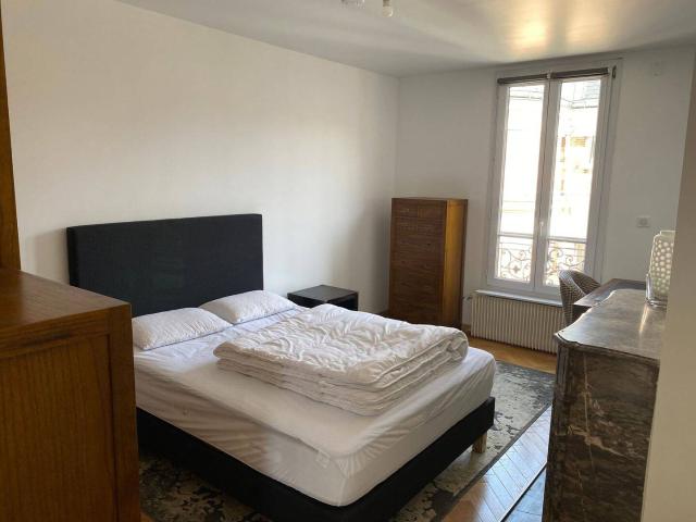 Location meublée St Mande hypercentre T2 42m2