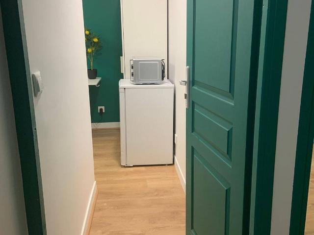 Location meublée studio 12 m² Achères 78260
