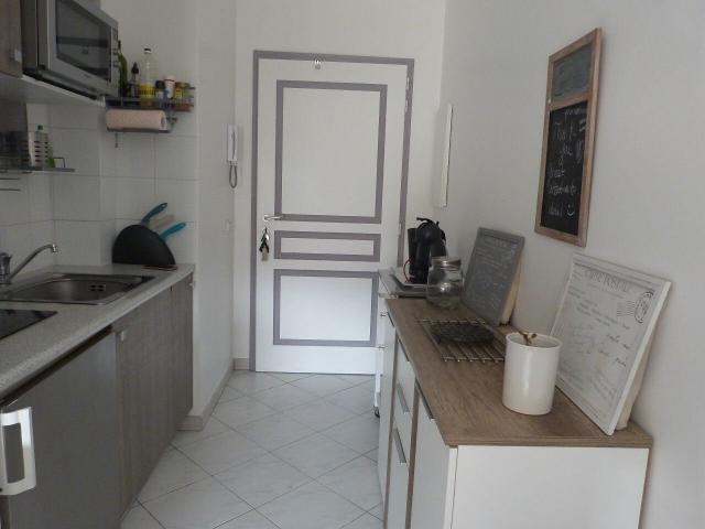 LOCATION meublée studio Cannes