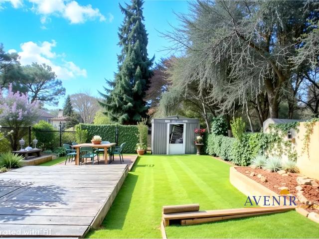 LOCATION MEUBLEE T2 REZ DE JARDIN LES MEDECINS