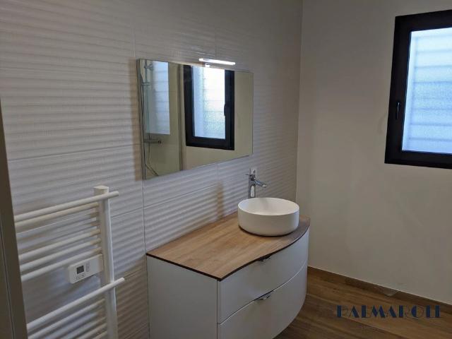 LOCATION MEUBLEE VILLA MODERNE 3 FACES • ORTAFFA
