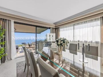 LOCATION MEUBLEE VILLA CONTEMPORAINE VILLEFRANCHE SUR MER