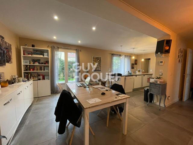 LOCATION MEUBLEE