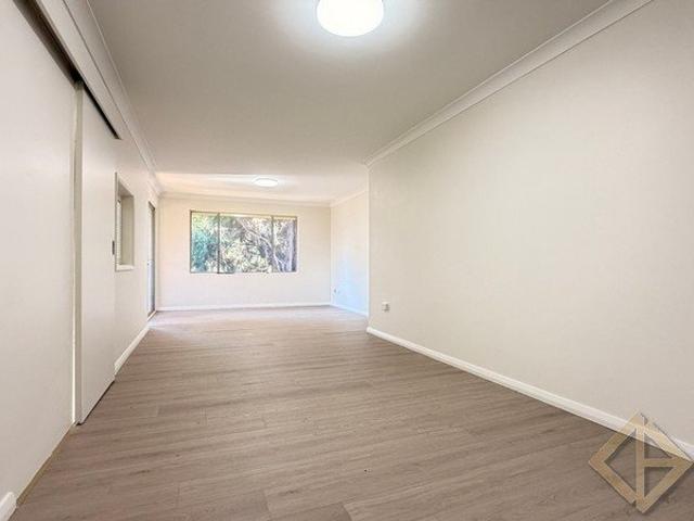 Location|Newly Renovated|Directly Opposite Burwood Park