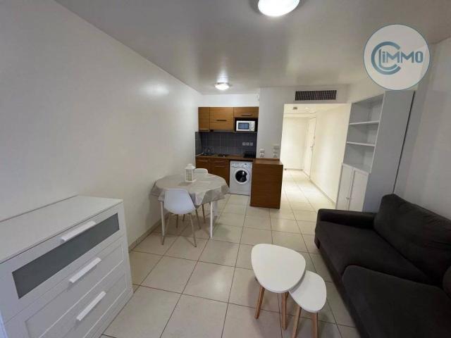 Location Nice, studio meublé 25.84m² situé proche TNL