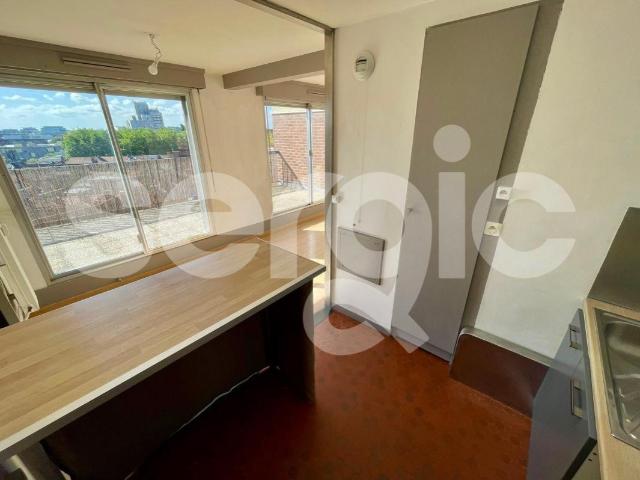 Location par agence, T2, de 40m² à Lille
