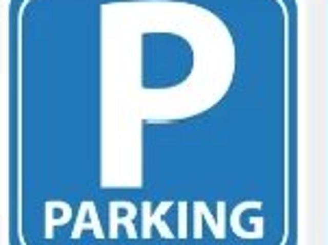 LOCATION PARKING BATIGNOLLES