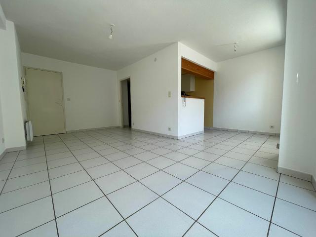 Location PONT DE LABEAUME Appartement 3 pièces | Agence Delas