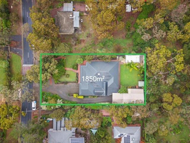 Location & Position Perfect / Flat & Hassle Free Land / Huge Garage Workshop Studio / Two Driveways / Amazing Backyard Setting!