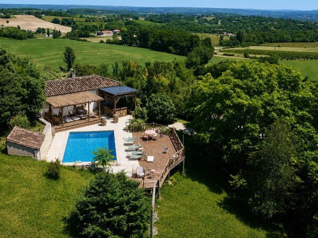 Location Propriété 7 pièces 250 m2 à Monségur