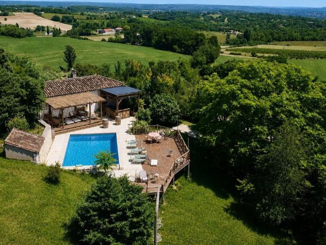 Location Propriété 7 pièces 250 m2 à Monségur