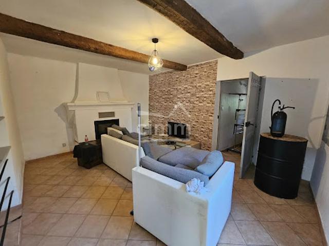 Location Propriété 4 pièces 102.93 m2 Saint Etienne les Orgues