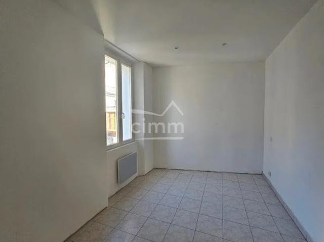 Location Propriété 4 pièces 74.78 m2 Oraison