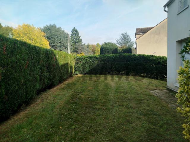 Location Propriété 8 pièces 3025 m2 Saint Rémy lès Chevreuse