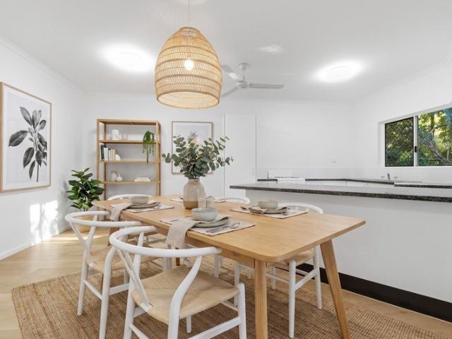 Location, Privacy & Easy Coastal Living