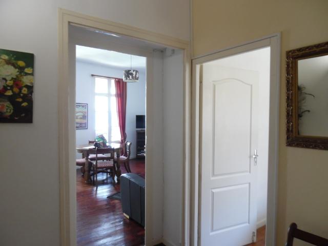 Location REF 7 APPARTEMENT F3 MEUBLE CENTRE VILLE | Clémenceau Gestion Immobilière