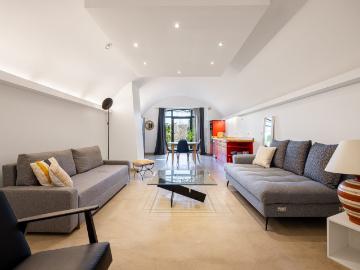 Location Rez de jardin haut de gamme au coeur d'un parc arboré à Caluire et Cuire 89 m2 Espaces Atypiques LYON