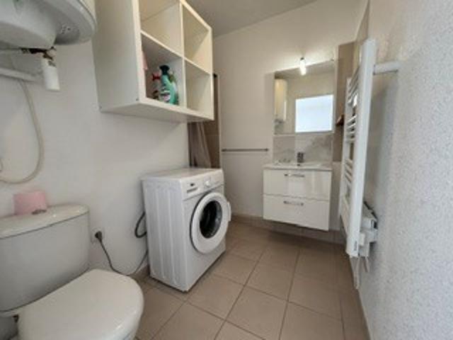 Location RODILHAN PROCHE LYCEE AGRICOLE STUDIO AVEC PARKING | Tourdiat Immobilier