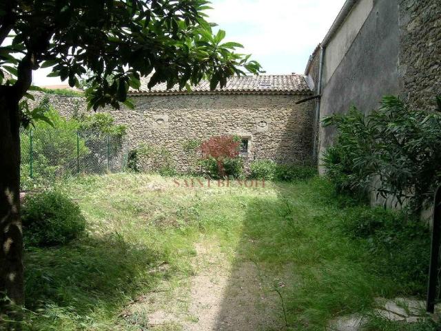 LOCATION SAINT FELIX DE LODEZ Belle maison 4 pièces lumineuse avec jardin et remises