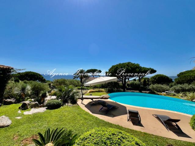 location saisonnière villa provençale 6 Pièce s