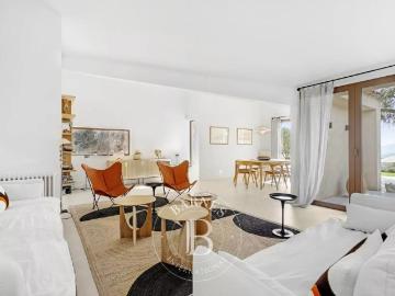 LOCATION SAISONNIÈRE LE PLAN DE LA TOUR VILLA RENOVEE VUE DEGAGEE 5 CHAMBRES PISCINE