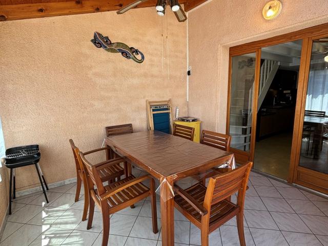 LOCATION SAISONNIÈRE ST CYPRIEN PLAGE VILLA DANS RÉSIDENCE AVEC PISCINE