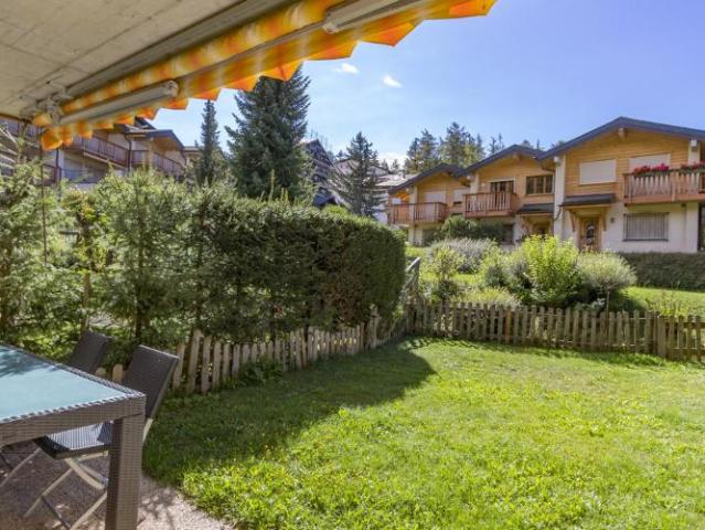 LOCATION SEMAINE SAISON CHALET MITOYEN AVEC JARDIN PROCHE DU REGENT