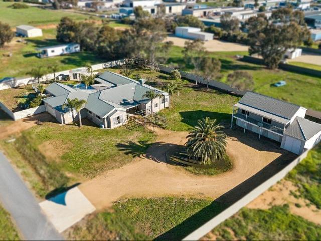 LOCATION, SPACE & LIFESTYLE ALL IN ONE!