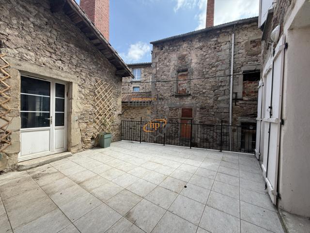 Location St Affrique, appartement avec terrasse