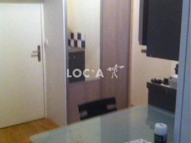 Location Studio 16 m² à Villeurbanne 500 ¤ CC /mois