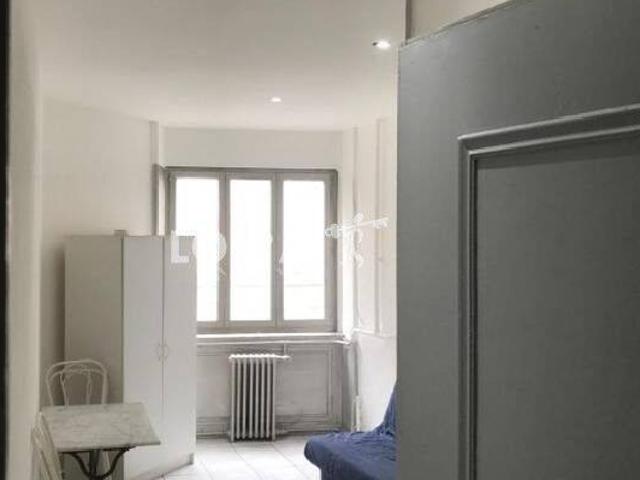 Location Studio 18 m² à Lyon 1 610 ¤ CC /mois