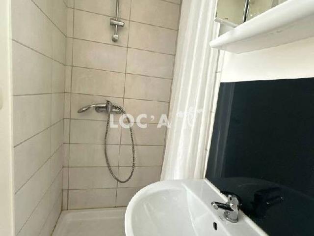 Location Studio 18 m² à Lyon 7 690 ¤ CC /mois