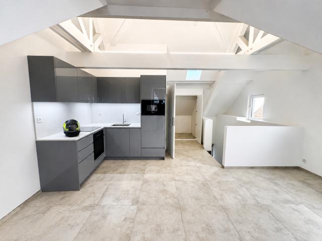 Location Studio 1.5 pièces CHF 1'700. /mois 27 m2 | immobilier.ch