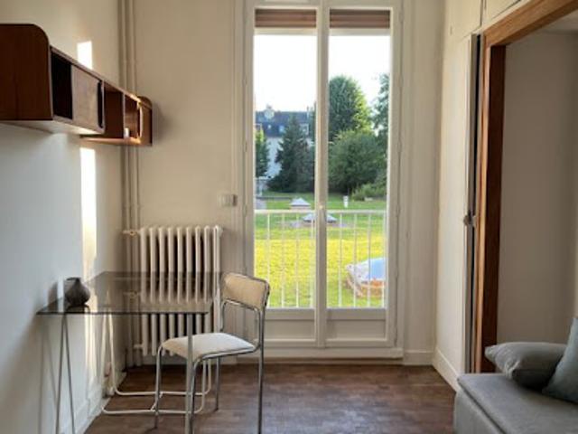 Location Studio 1 pièce 17 m2 Compiegne