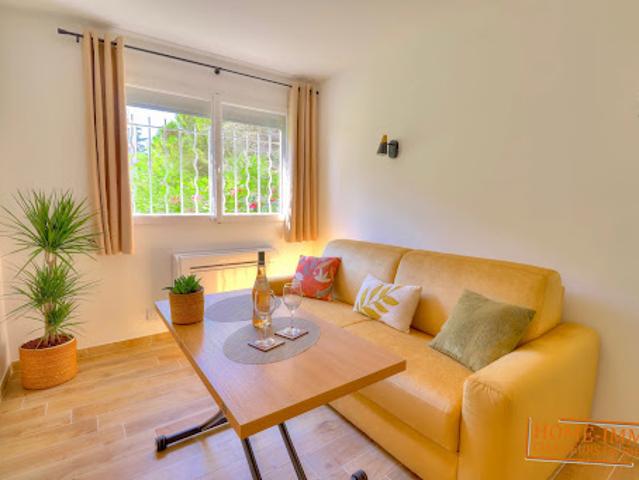 Location Studio 1 pièce 16 m2 Antibes