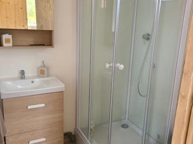 Location Studio 1 pièce 20 m2 Saint Vivien de Blaye