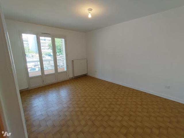 Location Studio 1 pièce 24.53 m2 Venissieux