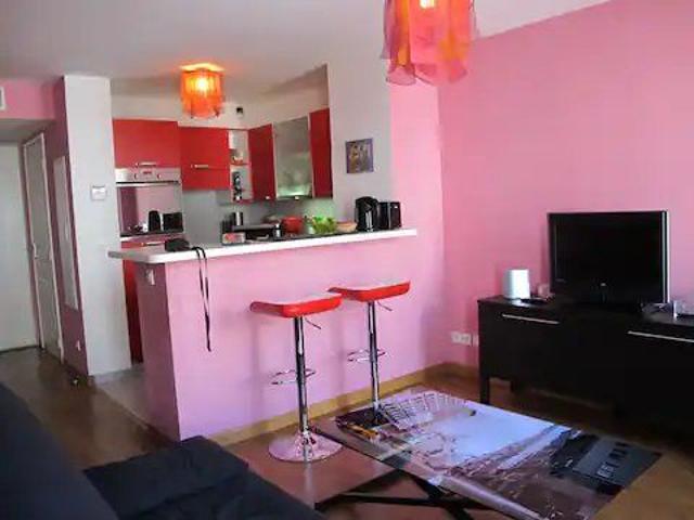 Location Studio 1 pièce 28 m2 Marseille 1er