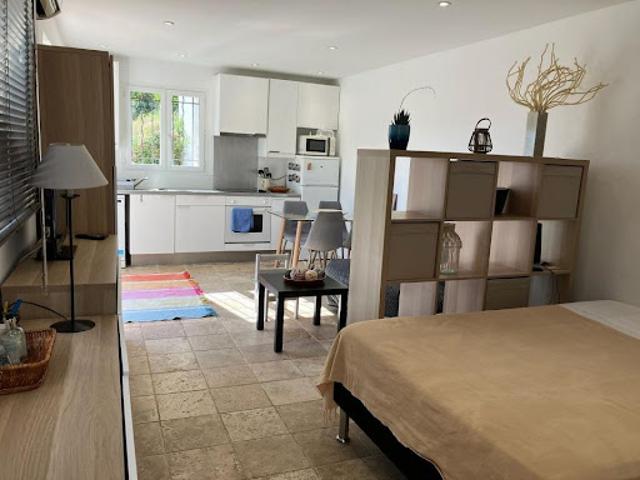 Location Studio 1 pièce 33 m2 Saint raphael