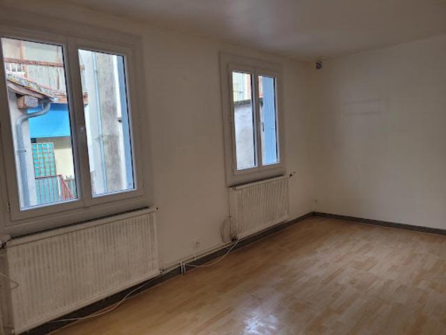 Location Studio 1 pièce 35 m2 Valence D Agen