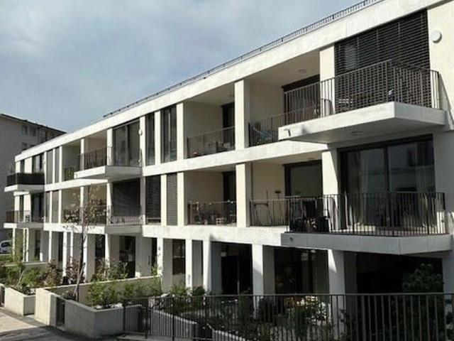 Location Studio 1 pièce CHF 1'375. /mois 32 m2 | immobilier.ch