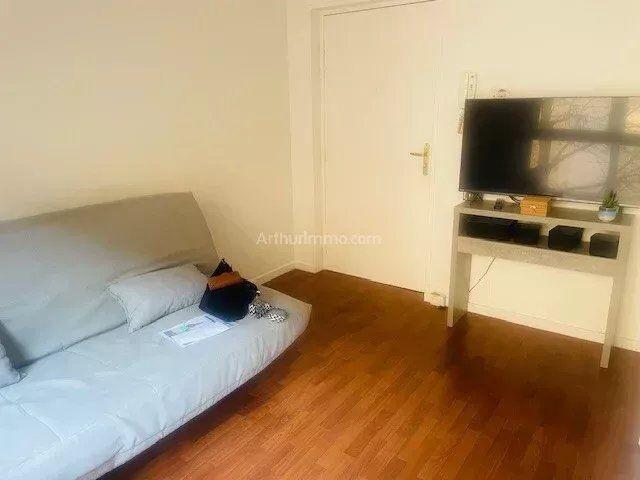 Location Studio 1 pièces 18 m2 à Corbeil Essonnes